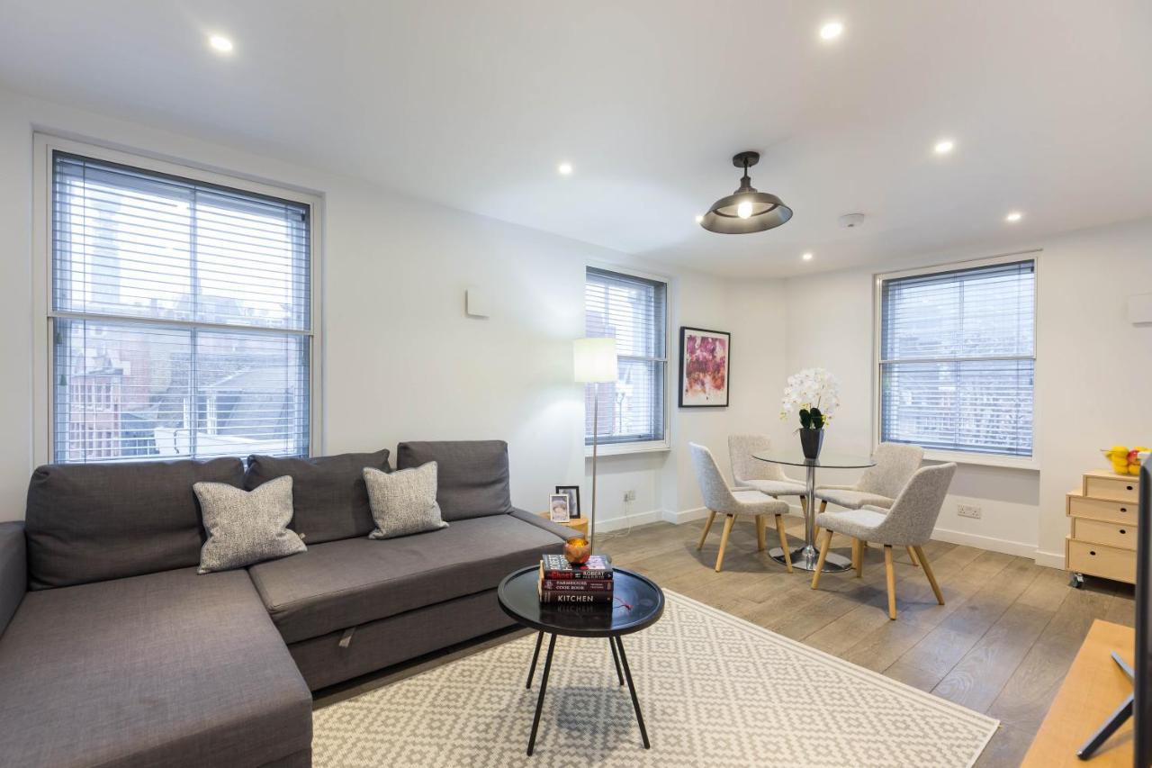 Urban Chic - Rathbone Apartment Лондон Екстериор снимка