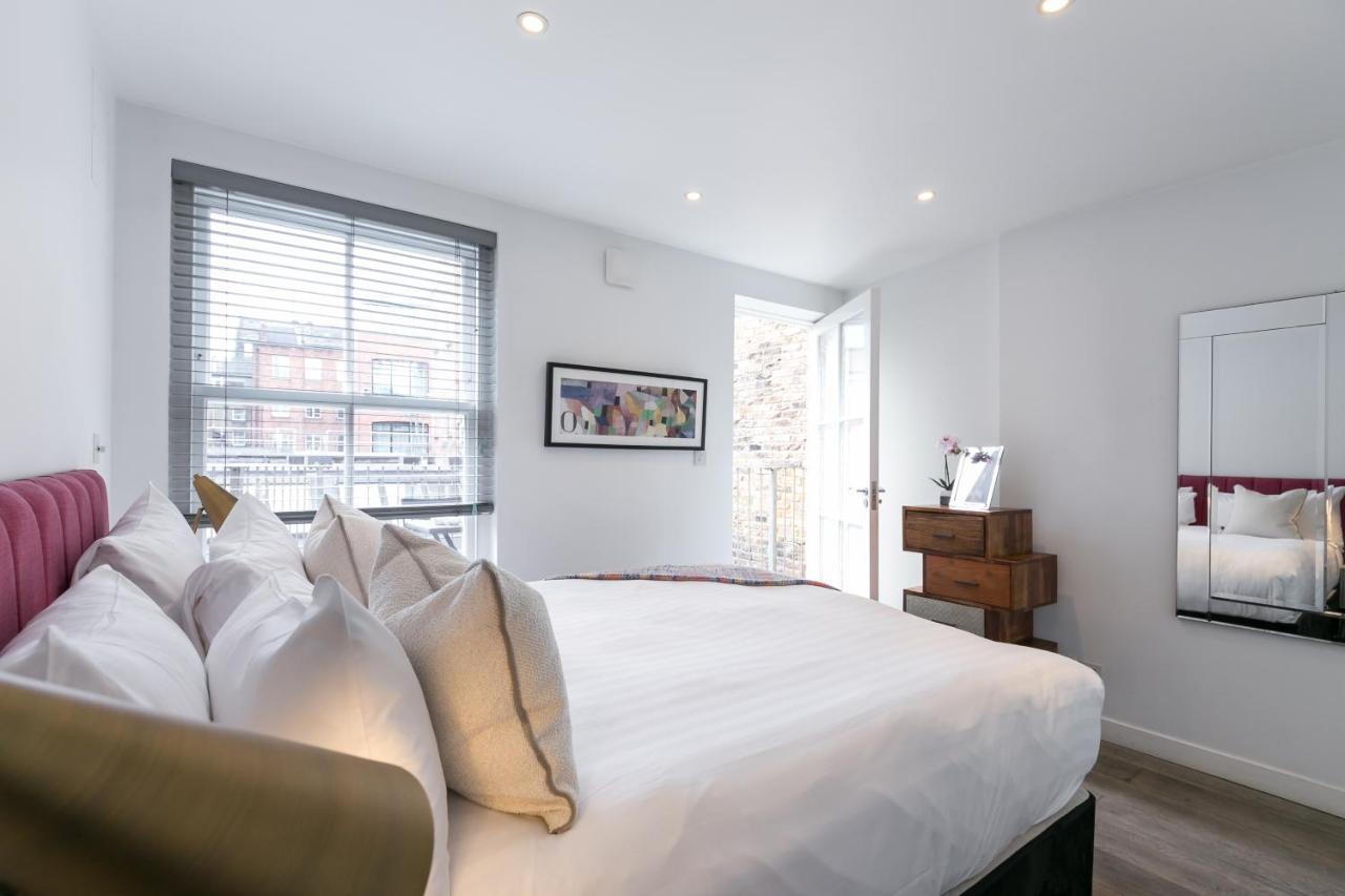Urban Chic - Rathbone Apartment Лондон Екстериор снимка